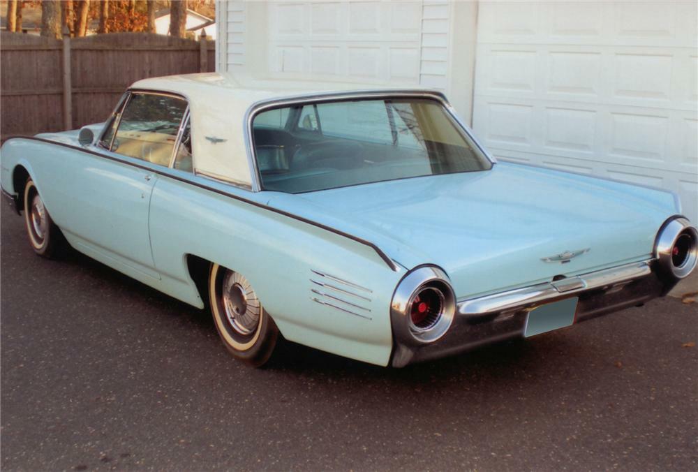 Featured image of post 1961 Thunderbird Rear