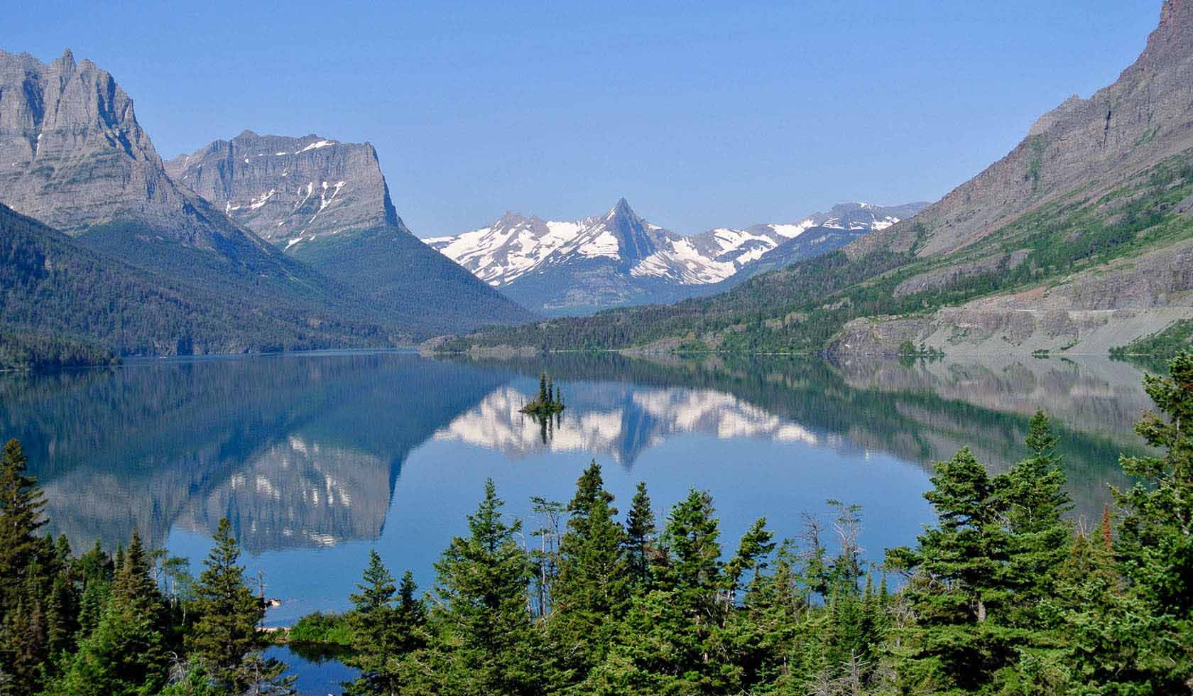 Featured image of post St Mary Lake Glacier National Park Hike