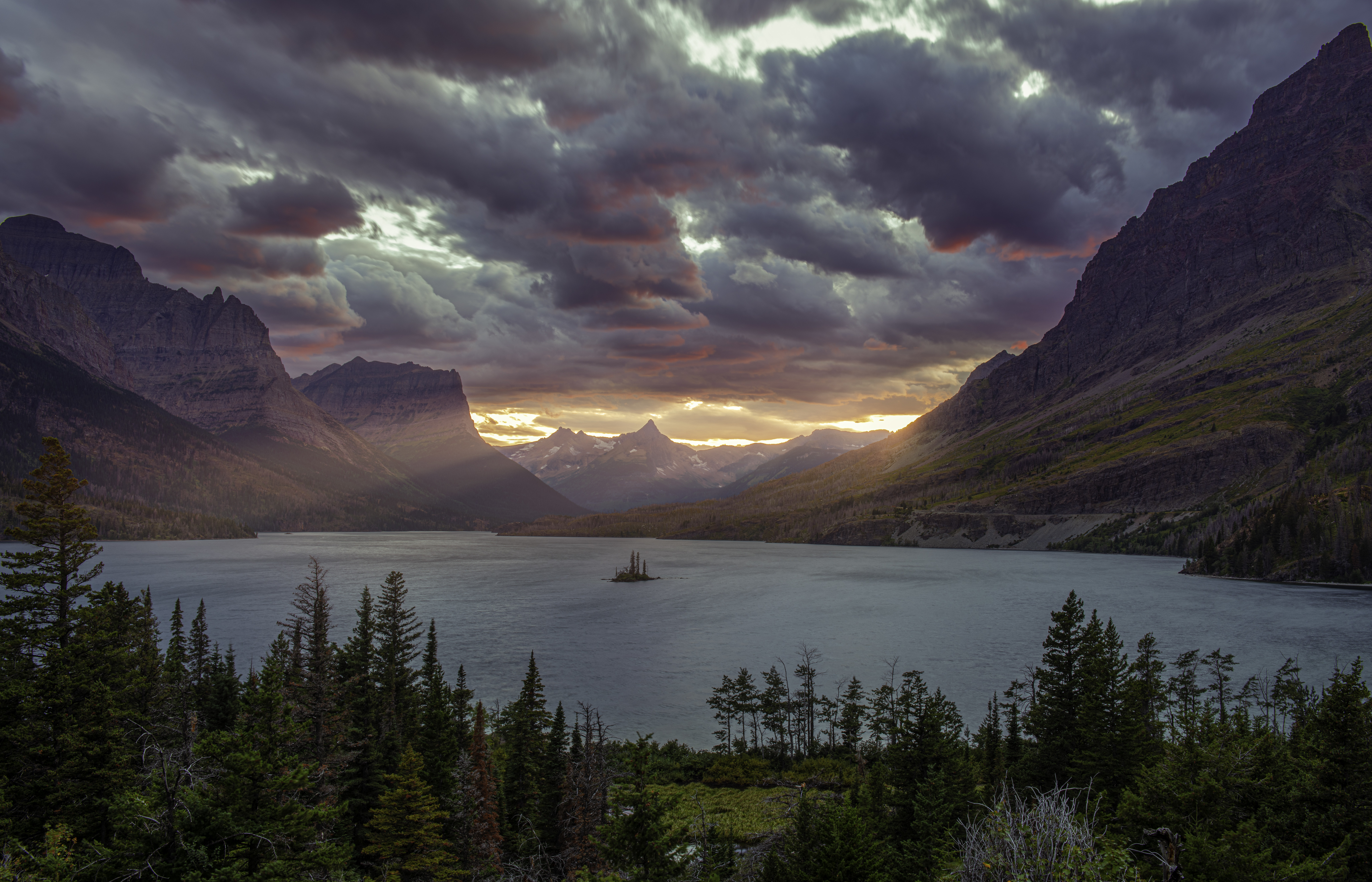 Featured image of post Sunset At St Mary Lake Glacier National Park